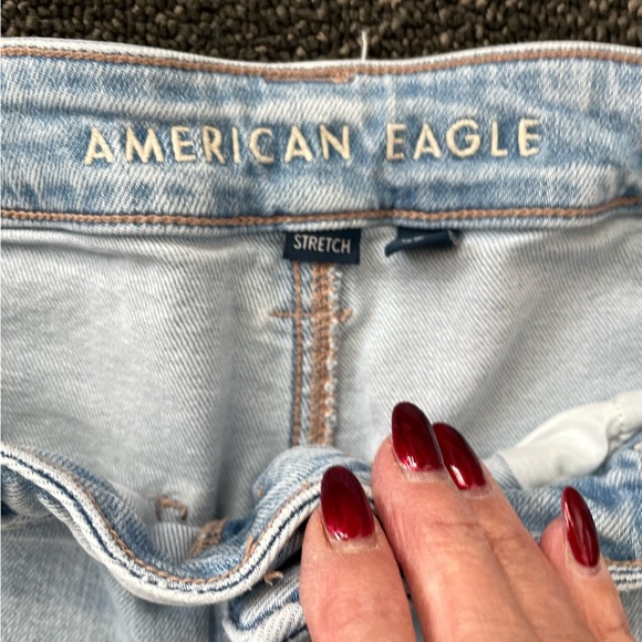 🔥AMERICAN EAGLE🔥Wide Leg Cargo Jeans, Size 4 - Picture 2 of 4
